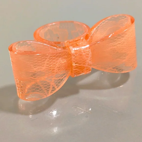 Bow ring - Picture 2 of 2